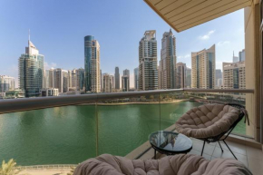 Maison Privee - Blissful Living with Dubai Marina Waterfront Views